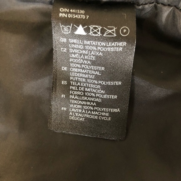 Vest - Picture 6 of 9